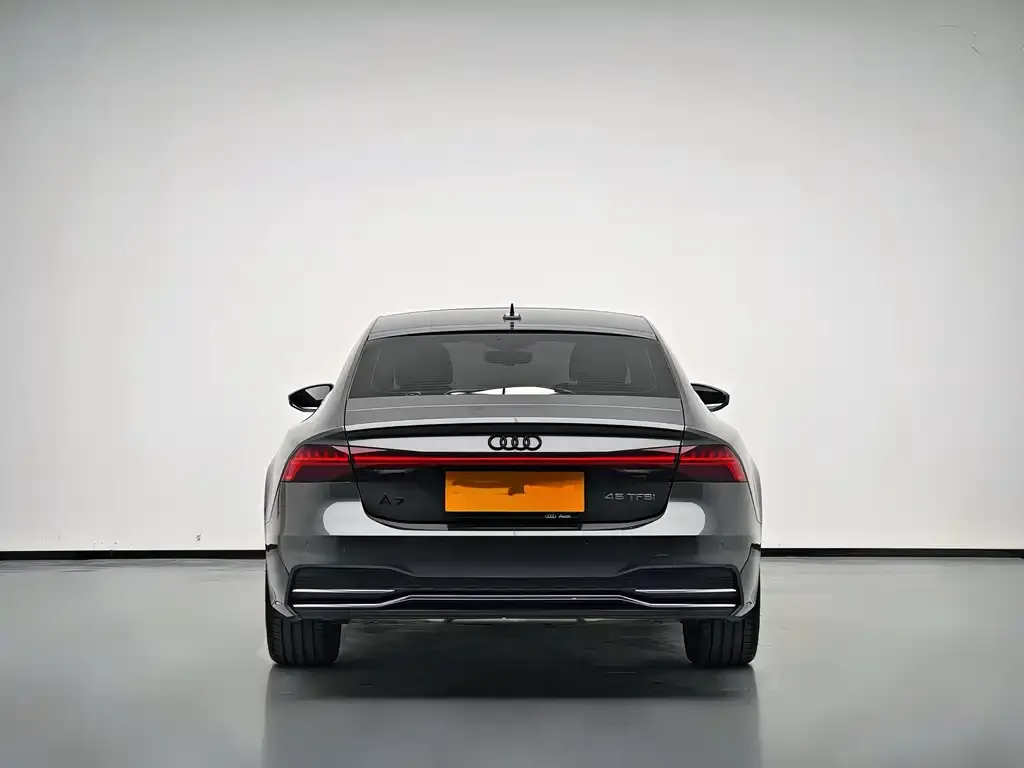 Audi A7 2024 из CN, фото 3