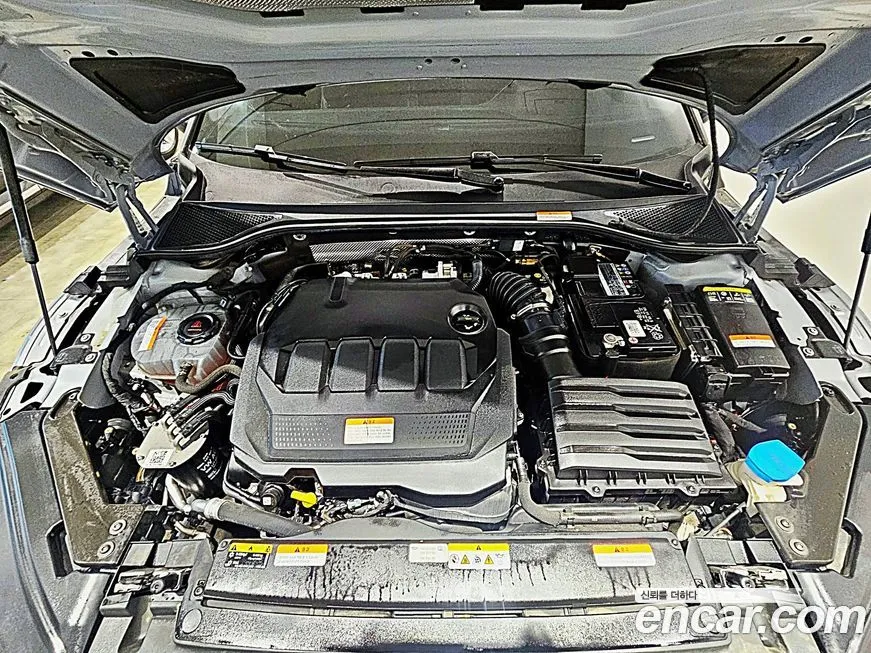 Volkswagen Arteon 2023 из KR, фото 9