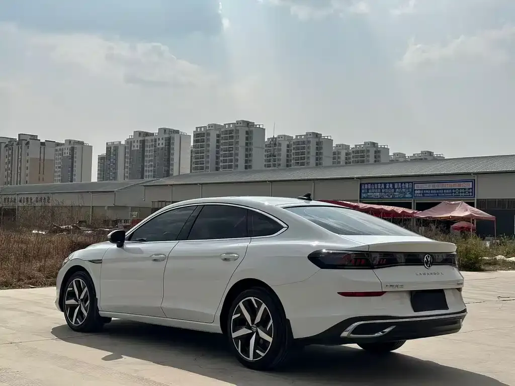 Volkswagen Lamando 2024 из CN, фото 6