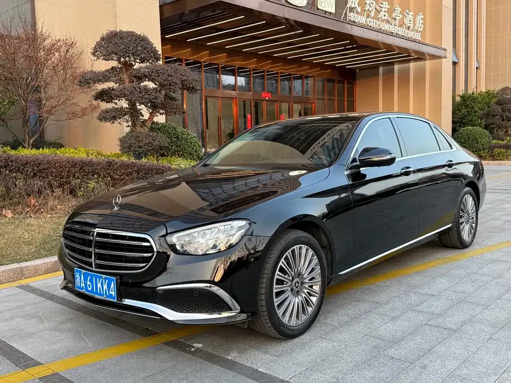 Mercedes-Benz E-Class 2022 из CN, фото 1