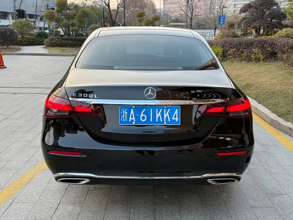 Mercedes-Benz E-Class 2022 из CN, фото 6