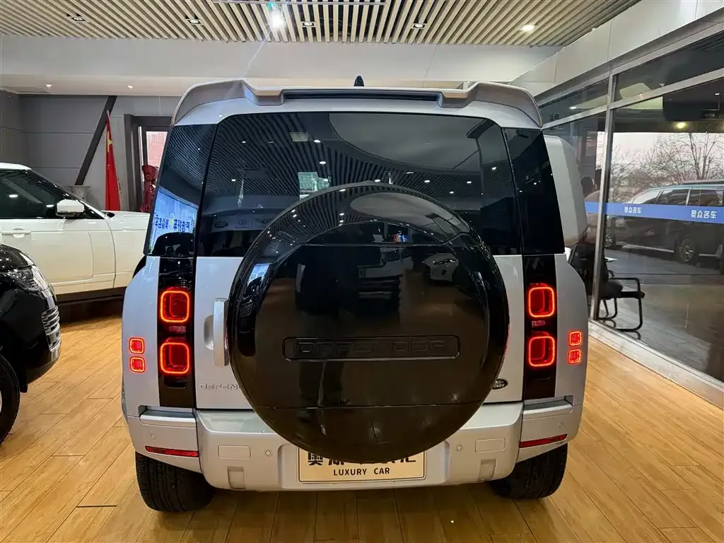 Land Rover Defender 2022 из CN, фото 4