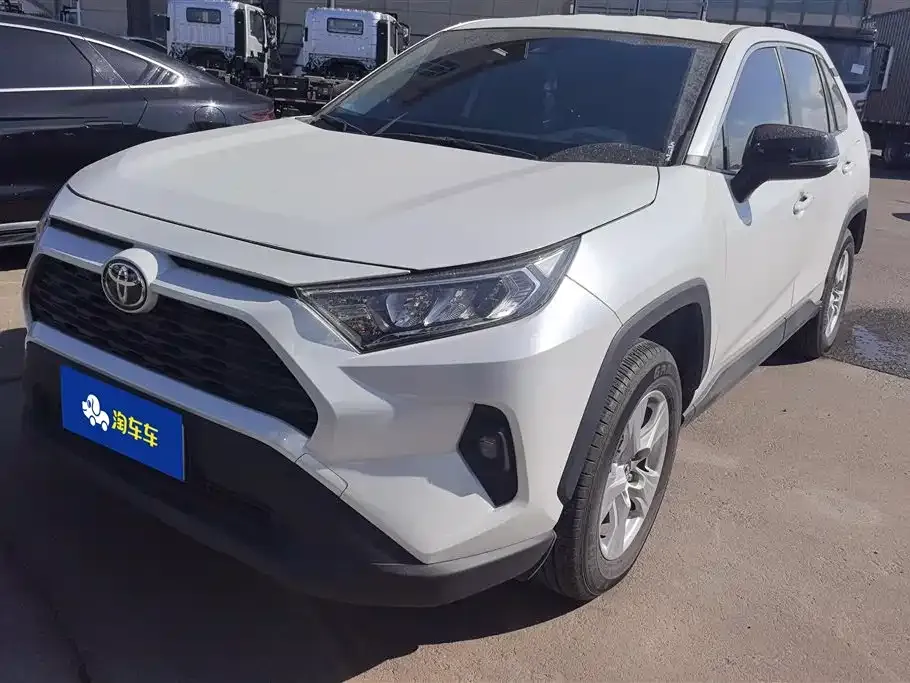 Toyota RAV4 2025 из CN, фото 1