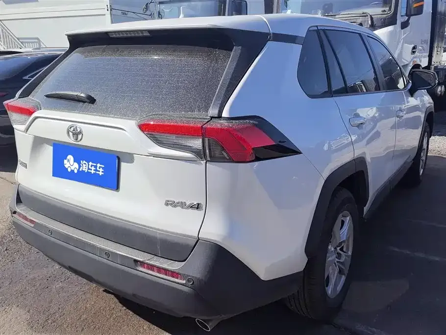 Toyota RAV4 2025 из CN, фото 8