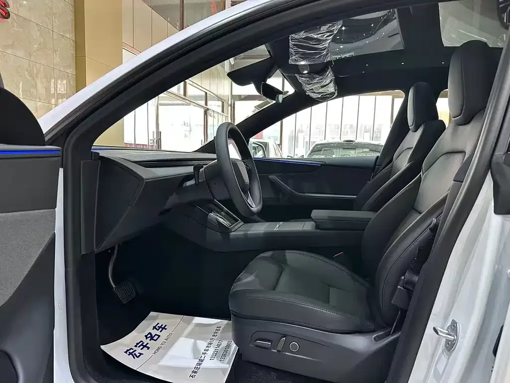 Tesla Model Y — фото 4