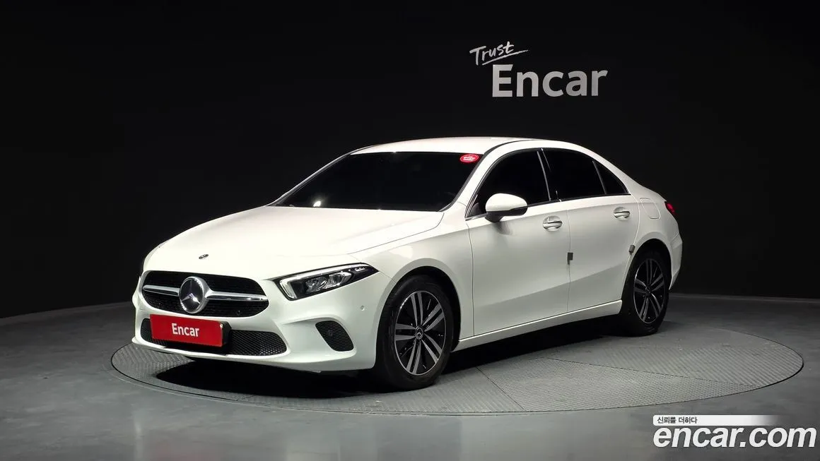 Mercedes-Benz A-Class — фото 1