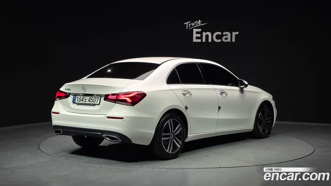 Mercedes-Benz A-Class — фото 4