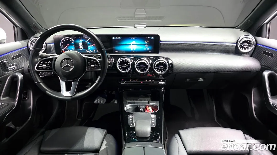 Mercedes-Benz A-Class — фото 10