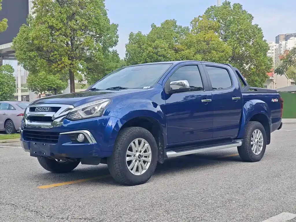 Isuzu D-MAX 2022 из CN, фото 1
