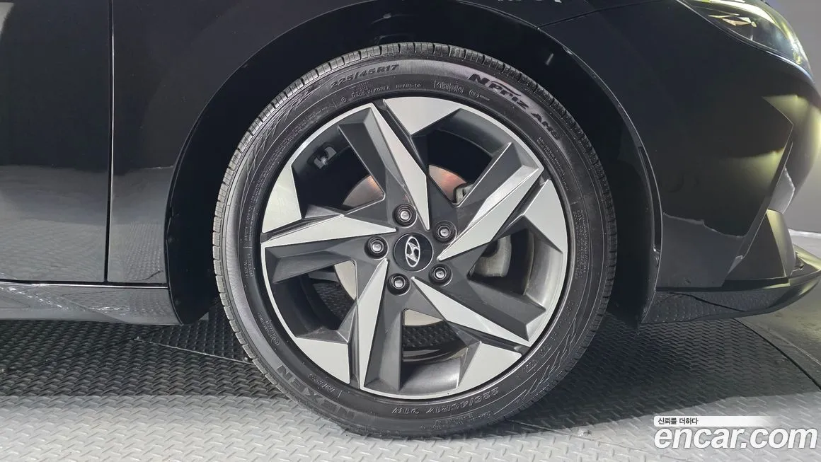 Hyundai AVANTE — фото 6
