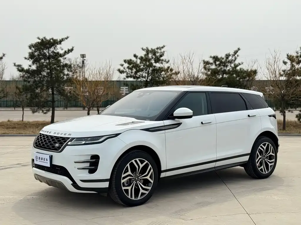 Land Rover Evoque — фото 1