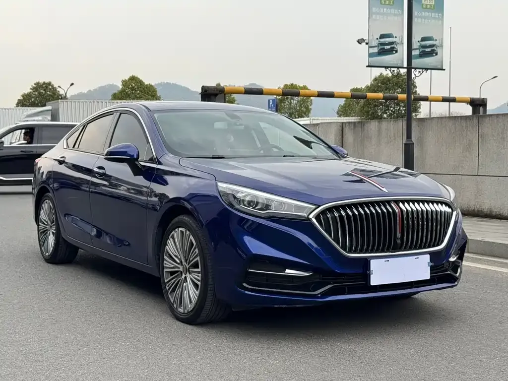 Hongqi H5 — фото 3