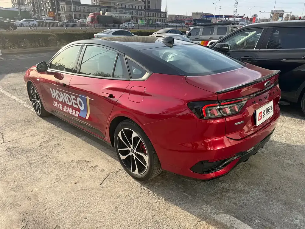 Ford Mondeo 2022 из CN, фото 9