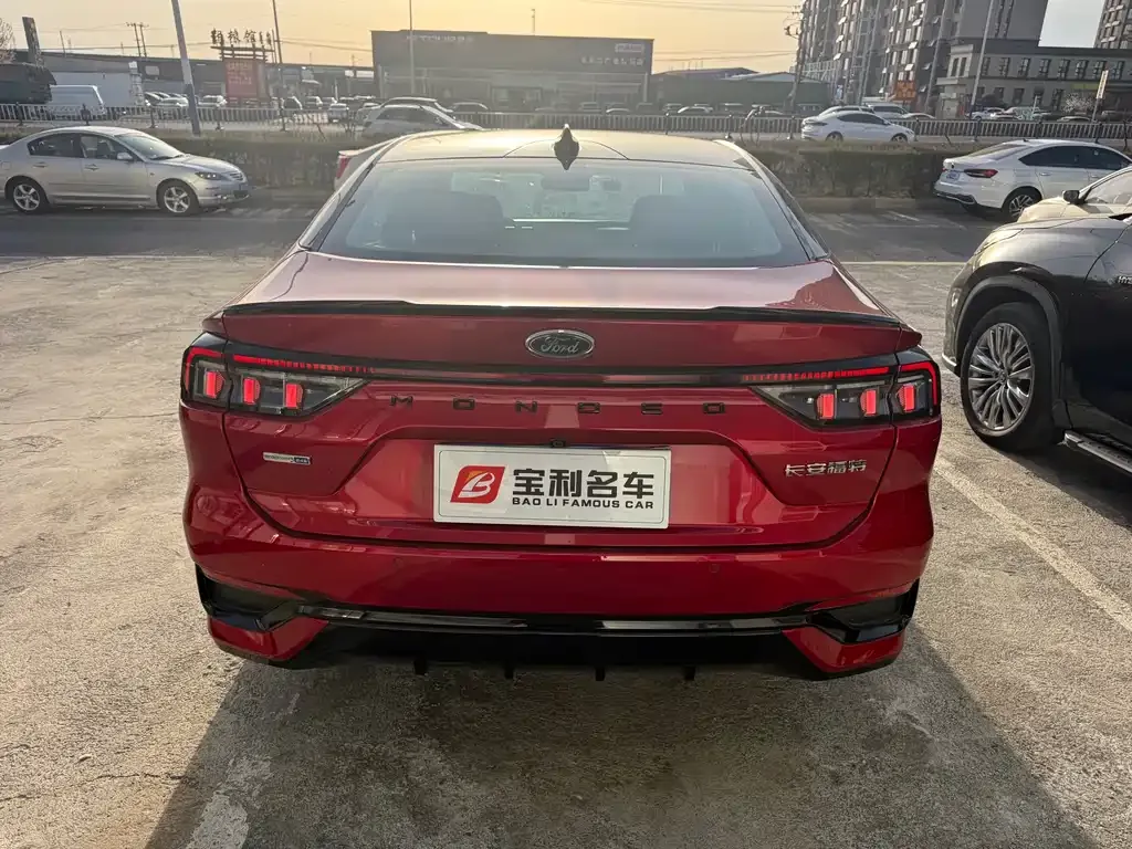 Ford Mondeo 2022 из CN, фото 4