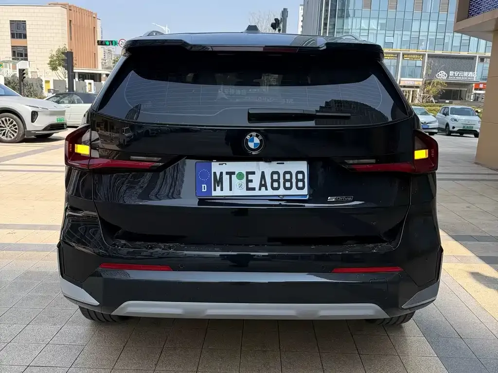 BMW X1 2024 из CN, фото 10