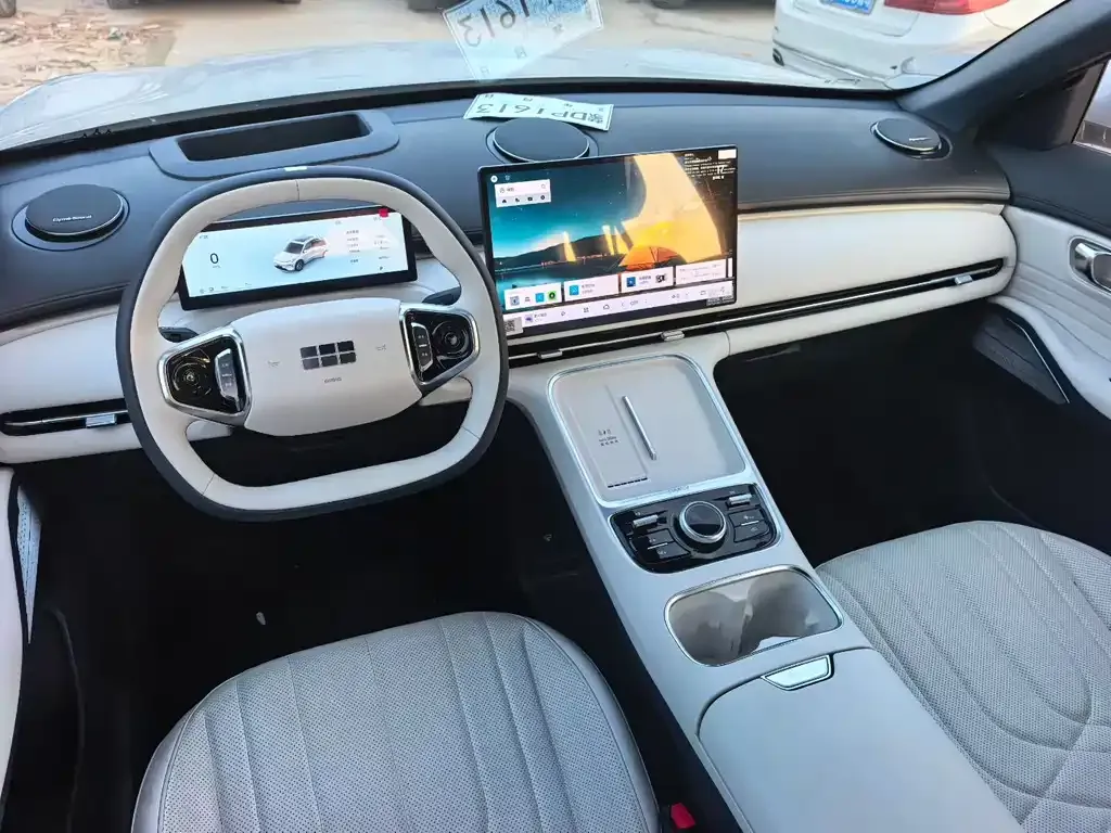 Geely 银河星舰7 2026 из CN, фото 7