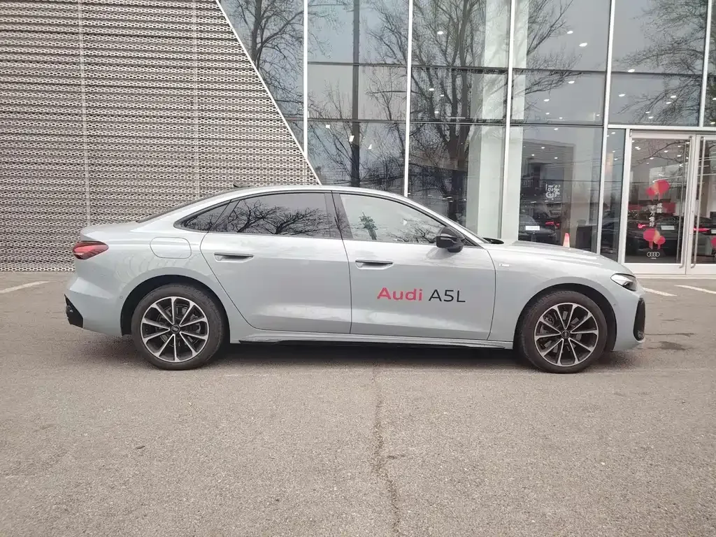 Audi A5L 2025 из CN, фото 10