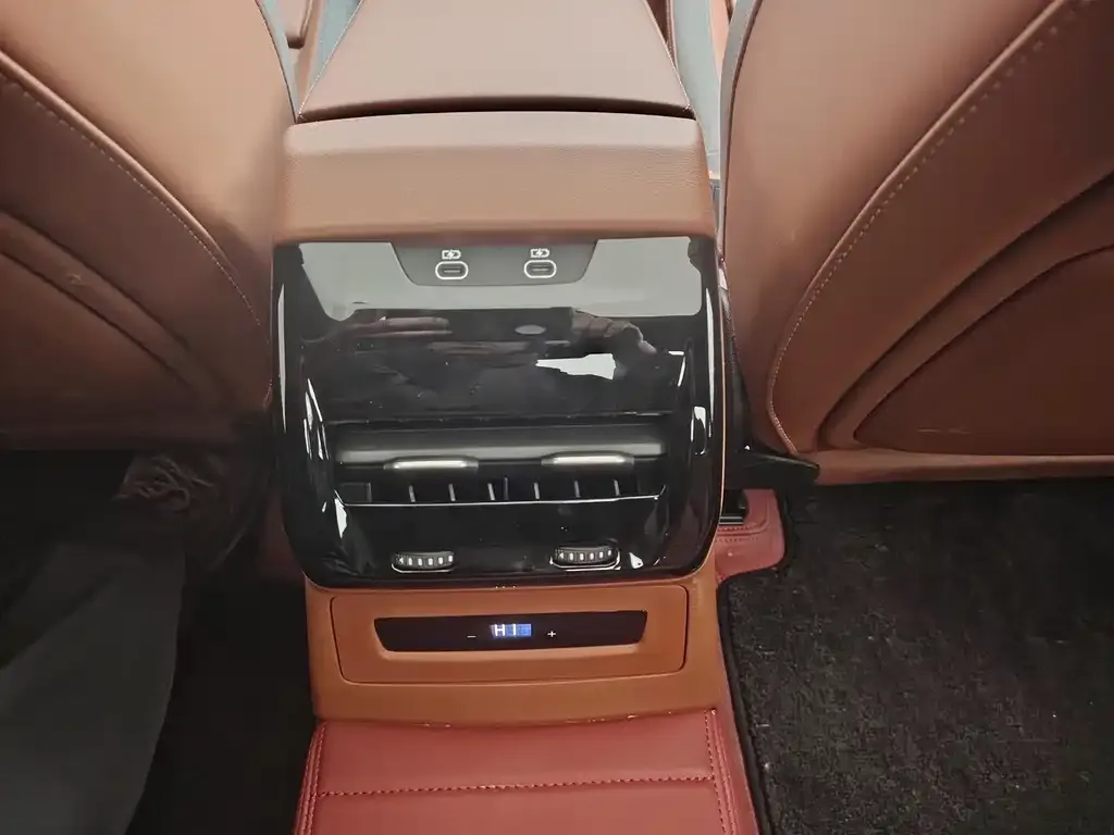 Audi A5L 2025 из CN, фото 7