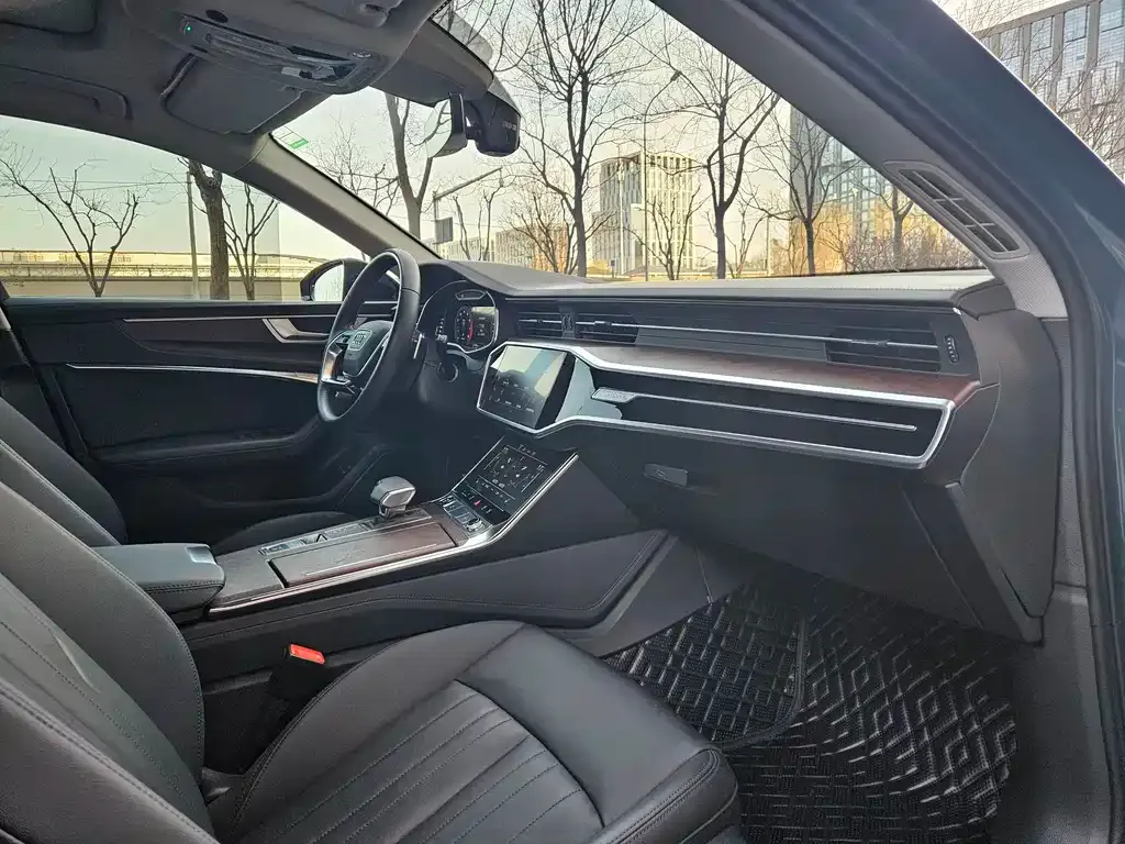 Audi A6 (Import) — фото 2