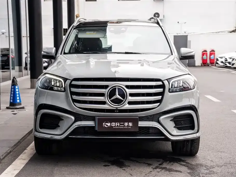 Mercedes-Benz GLS — фото 9