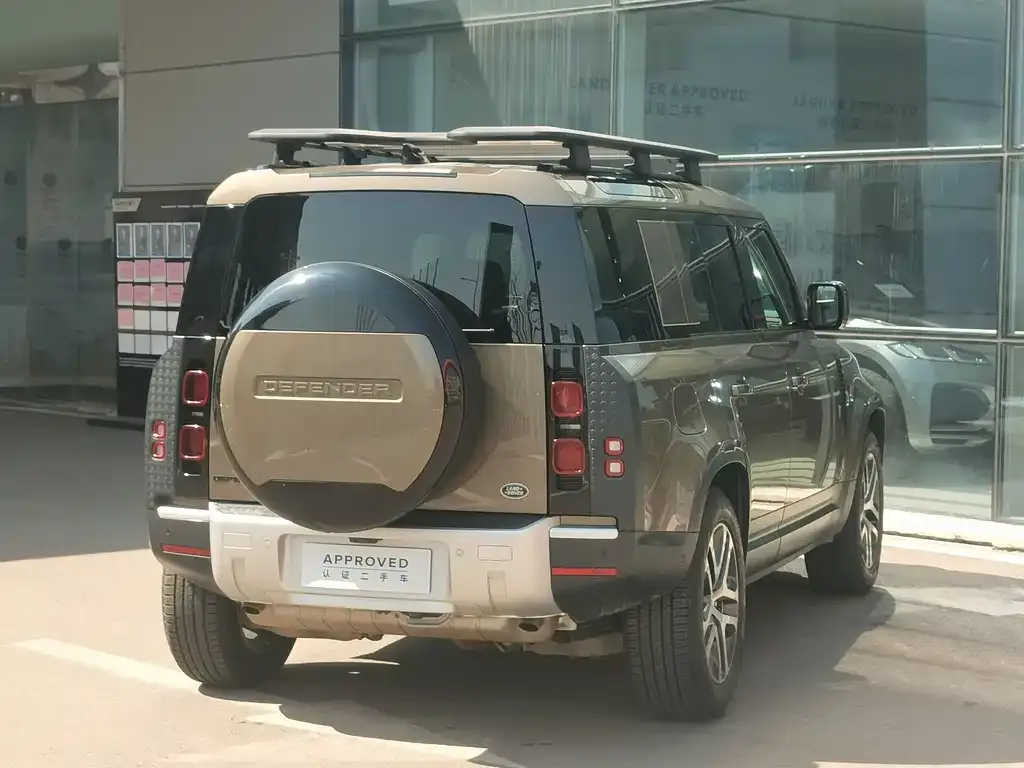 Land Rover Defender 2025 из CN, фото 6