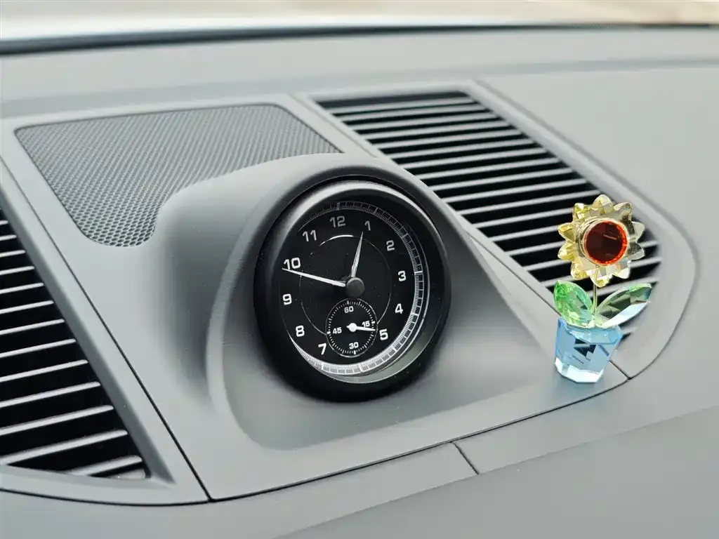 Porsche Macan 2026 из CN, фото 8