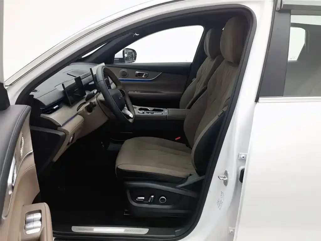 Chery Tiggo 8 PLUS C-DM 2025 из CN, фото 10