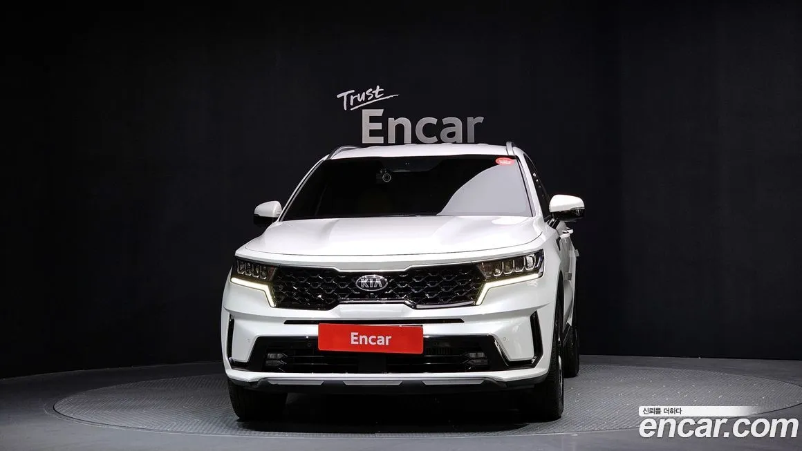 Kia Sorento — фото 4
