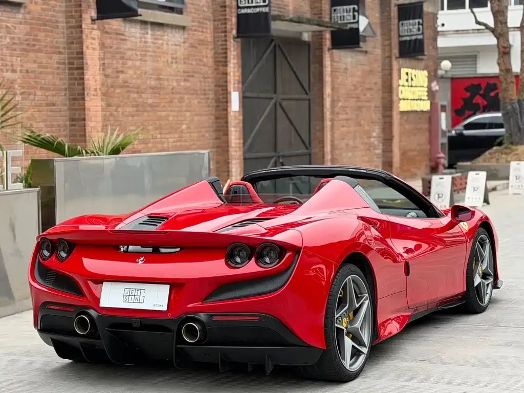 Ferrari F8 2022 из CN, фото 7