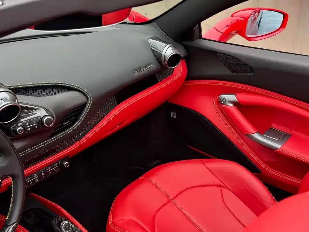 Ferrari F8 2022 из CN, фото 2