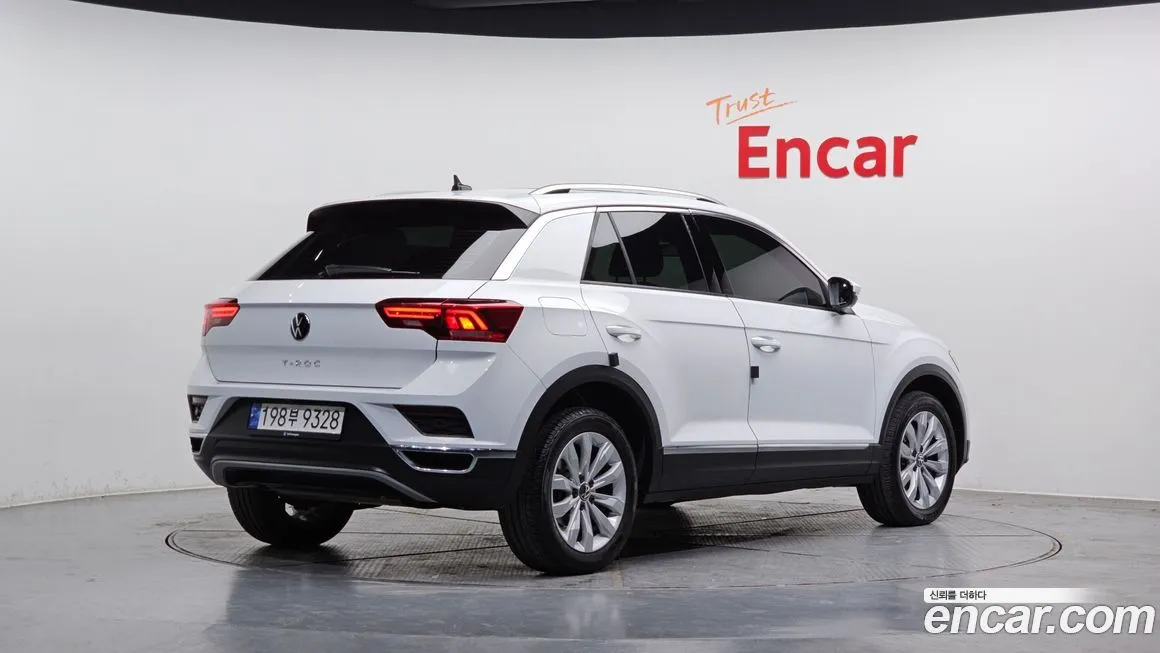 Volkswagen T-Roc 2021 из KR, фото 2