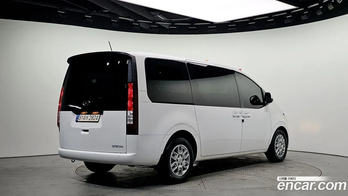 Hyundai Staria — фото 4