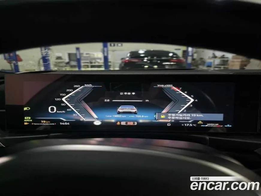 BMW 3-Series 2024 из KR, фото 7