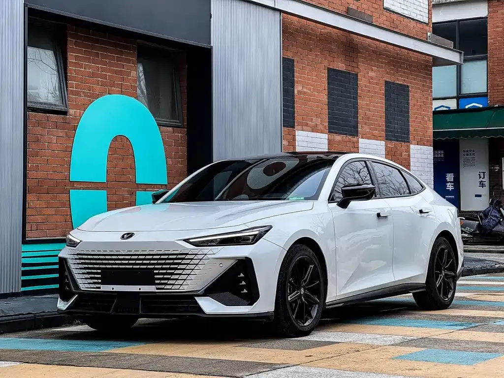 Changan UNI-V 2022 из CN, фото 1