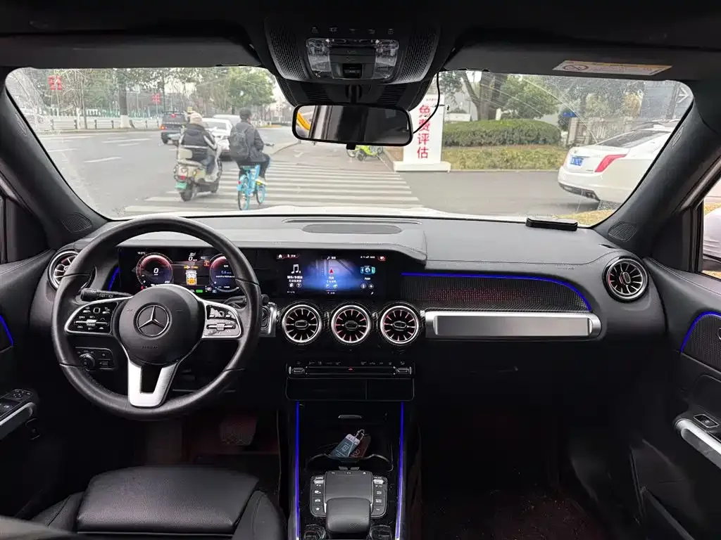 Mercedes-Benz EQB 2023 из CN, фото 2
