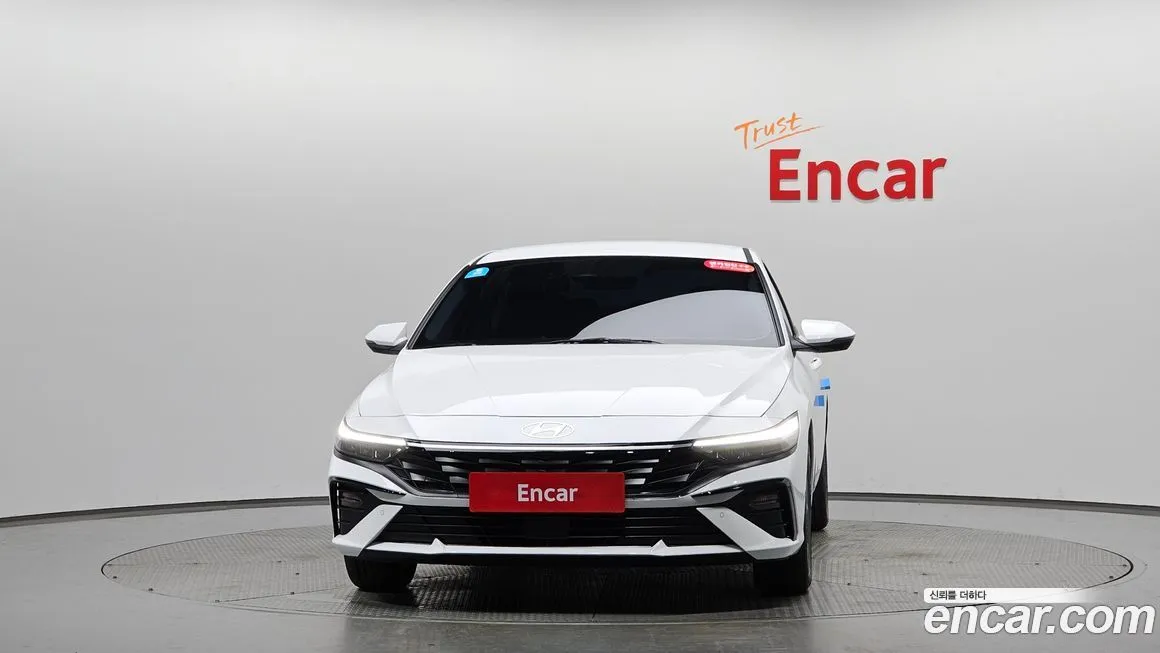 Hyundai AVANTE — фото 3