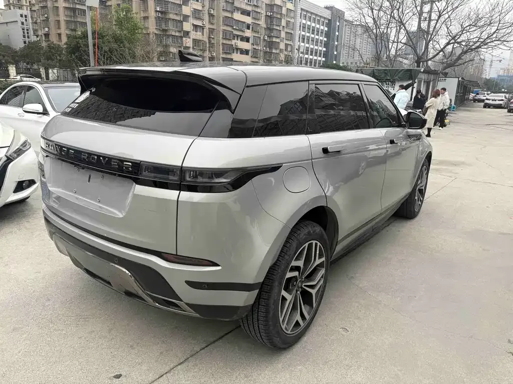 Land Rover Evoque — фото 4