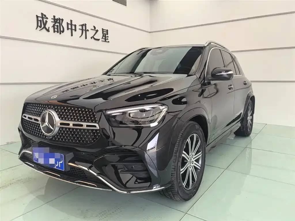 Mercedes-Benz GLE — фото 1