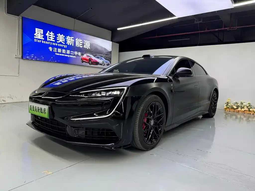 Yangwang 仰望U7