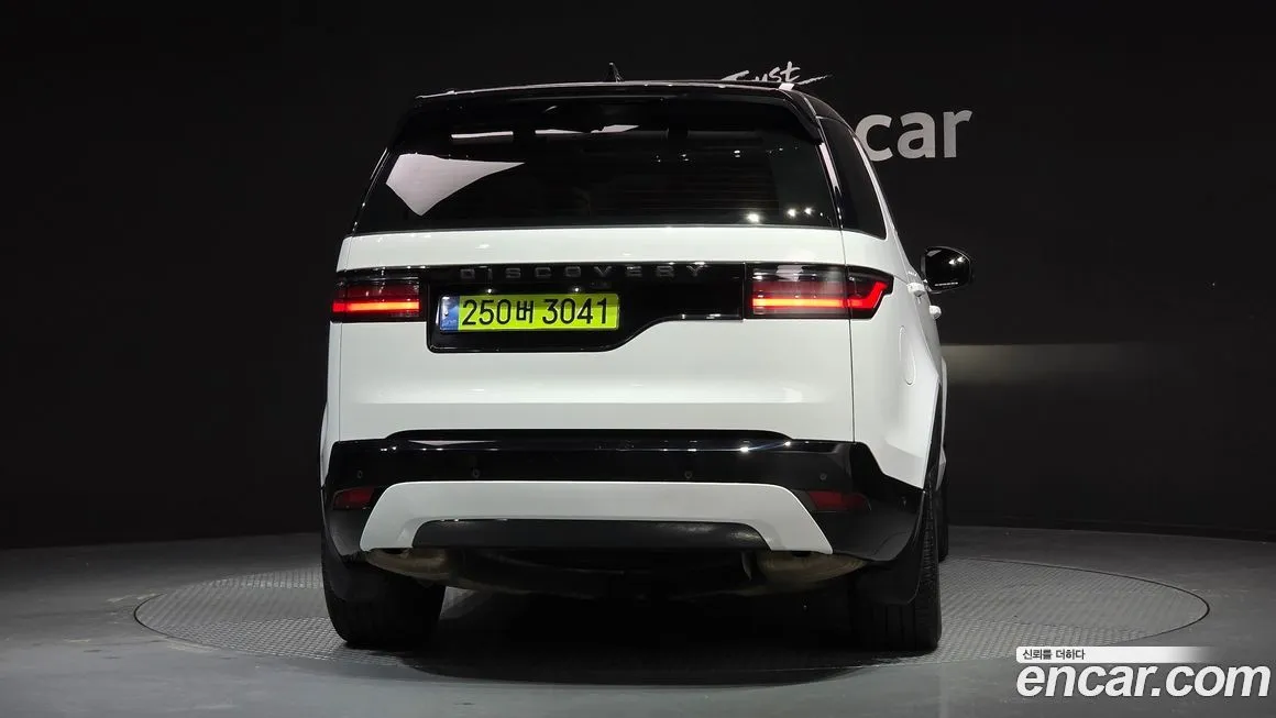 Land Rover Discovery 2024 из KR, фото 7