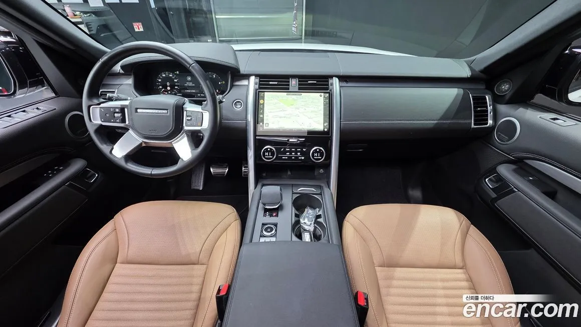 Land Rover Discovery 2024 из KR, фото 3