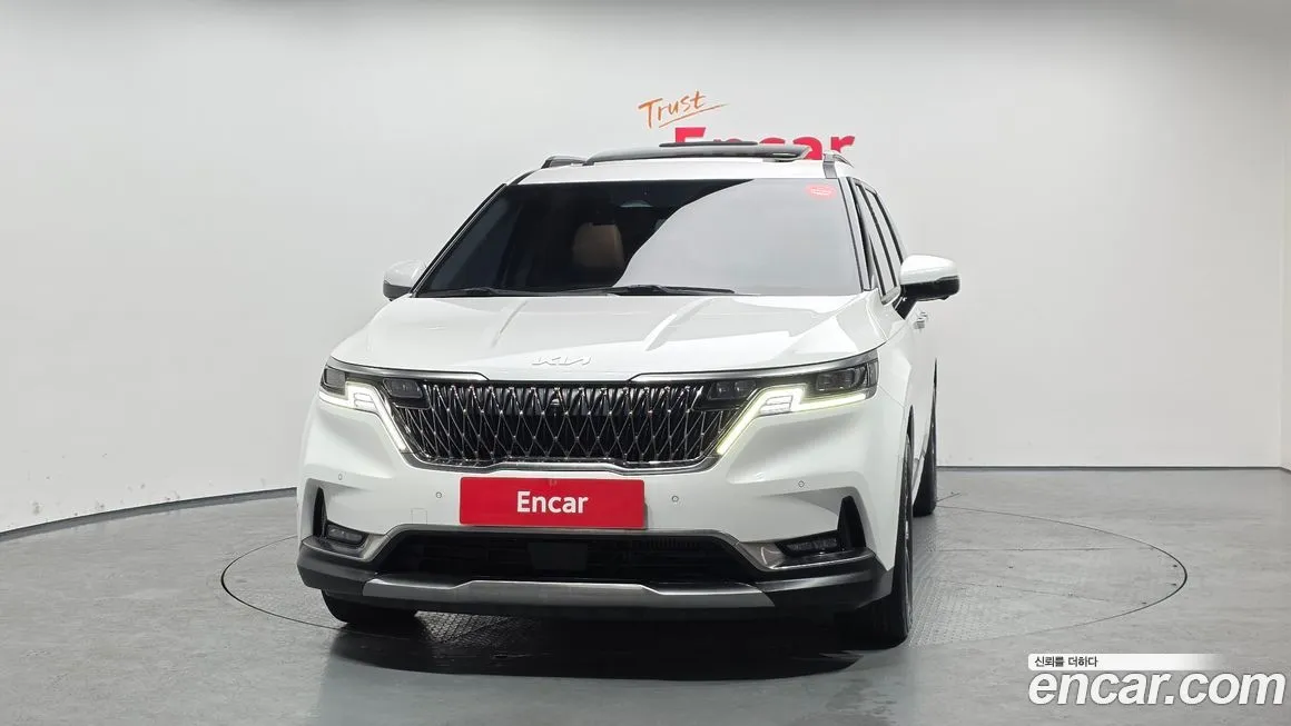Kia Carnival 2023 из KR, фото 2
