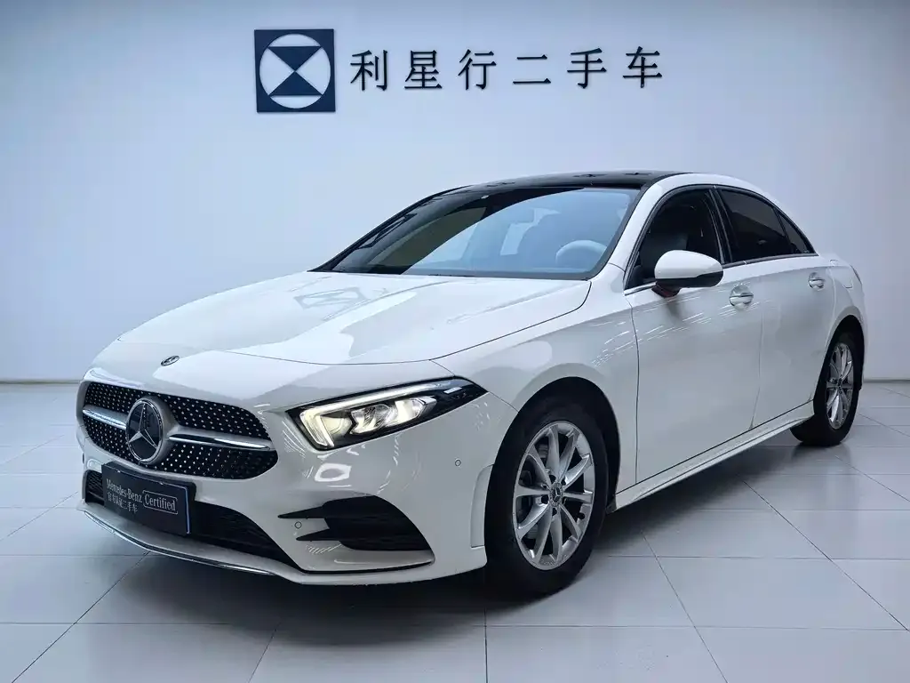 Mercedes-Benz A-Class — фото 1