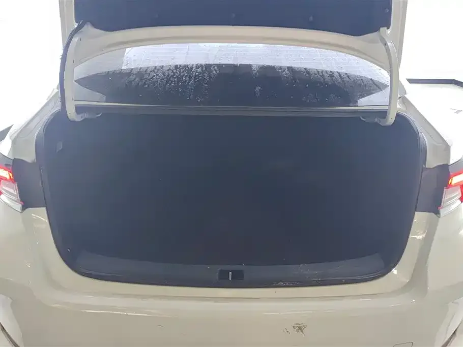 Toyota Corolla — фото 6