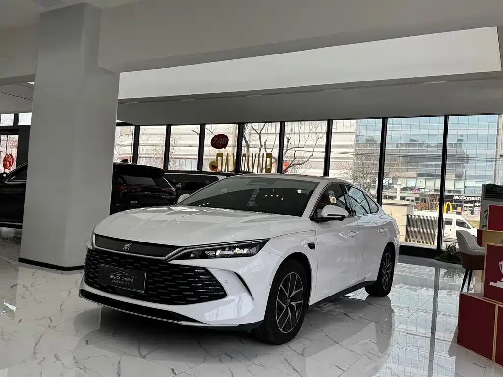 BYD Qin L — фото 1