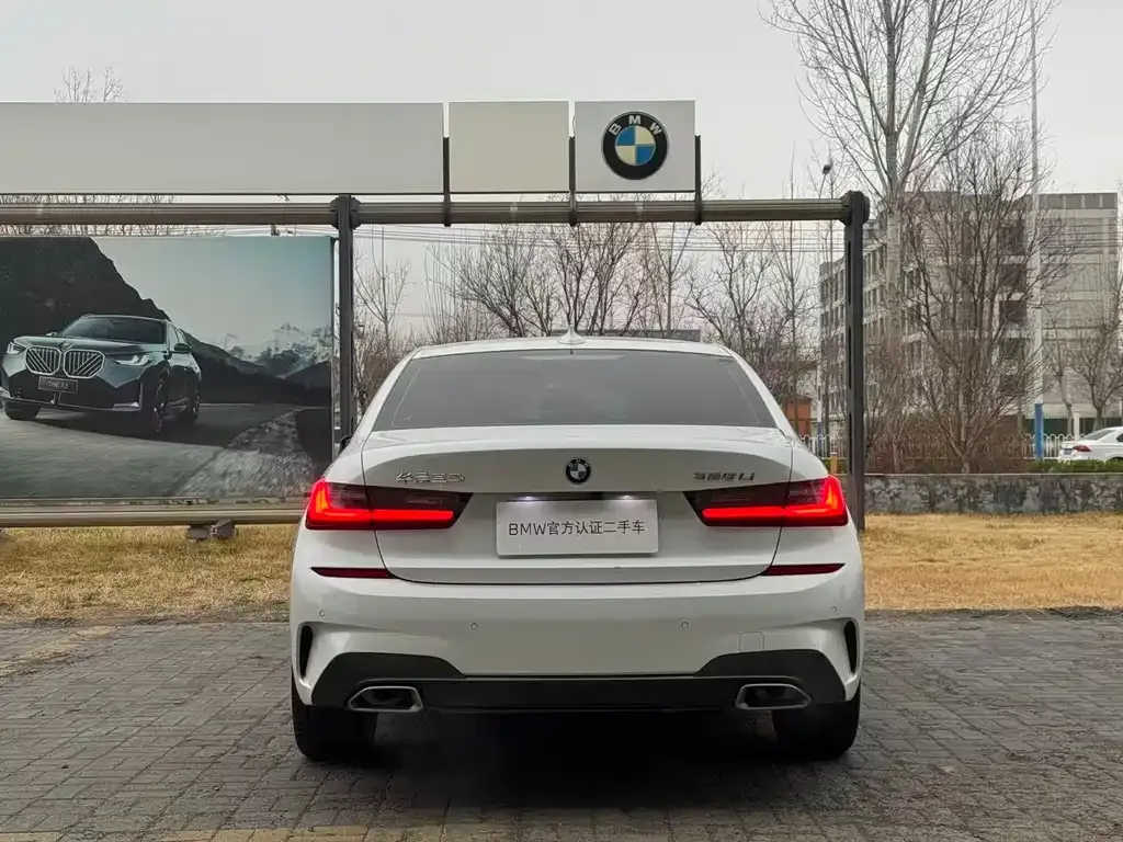BMW 3 Series 2022 из CN, фото 9