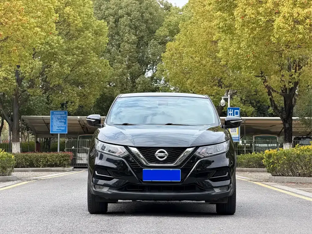 Nissan Qashqai — фото 4