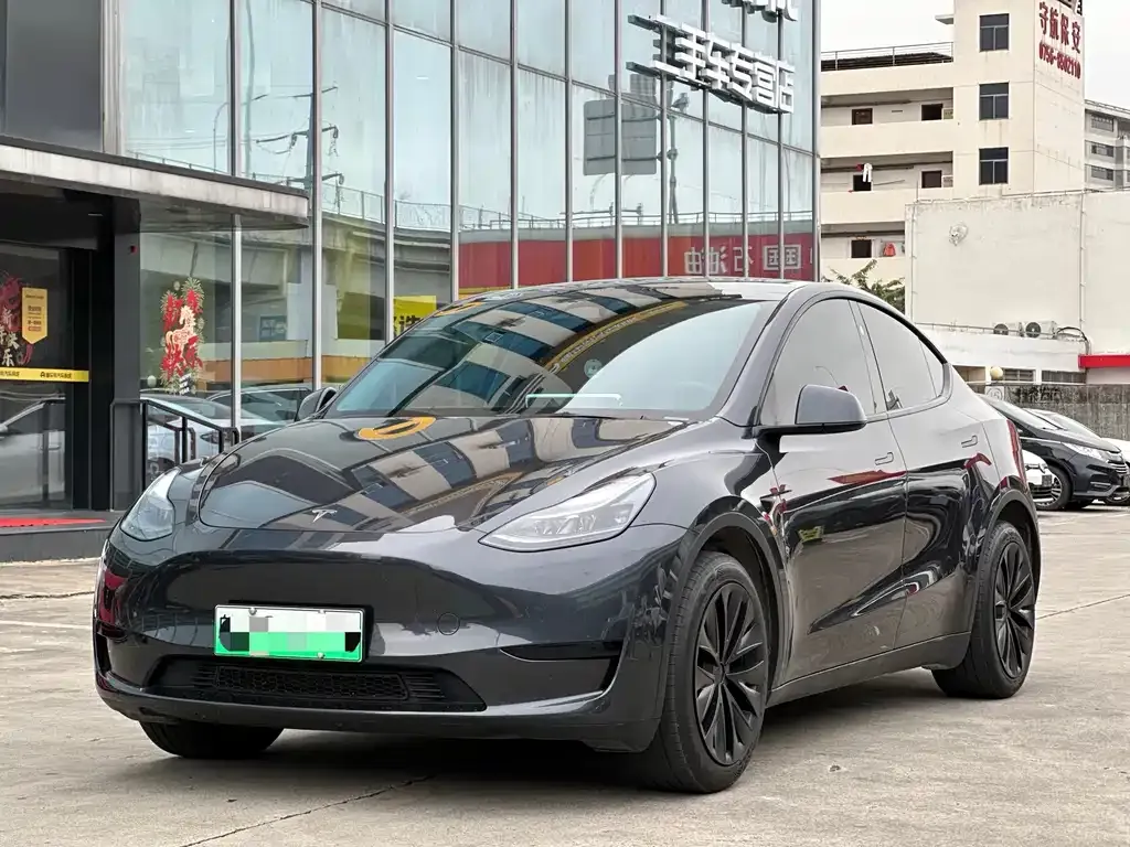 Tesla Model Y 2024 из CN, фото 1