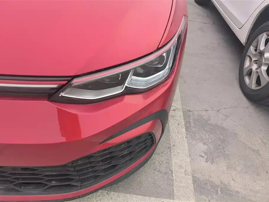 Volkswagen Golf GTI — фото 8