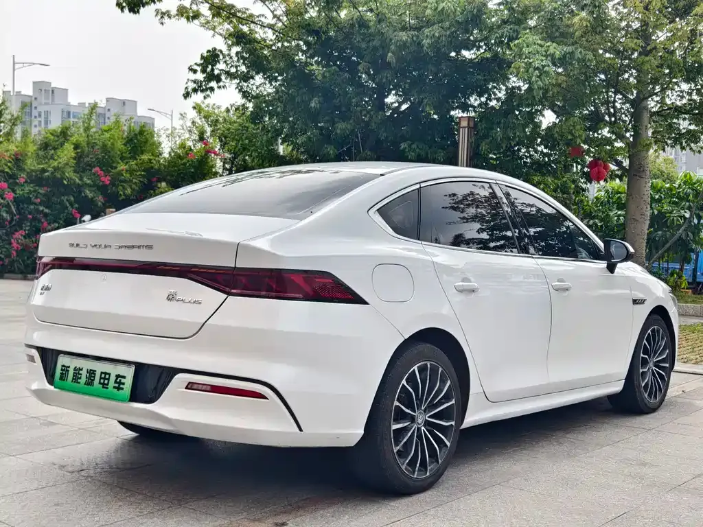 BYD Qin PLUS — фото 5